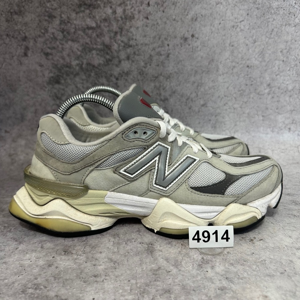 New Balance 9060 Sneakers Mens 8.5 Raincloud Grey U9060GRY Chunky Suede